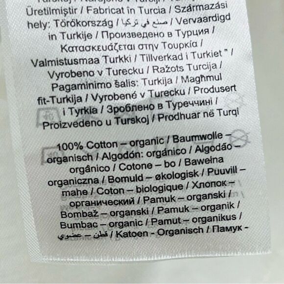 Vero Moda Embellished Graphic Pug Tee in White Women’s Size M - Picture 7 of 8